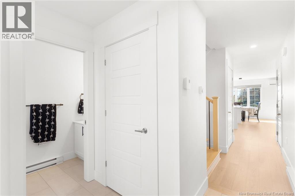 2 Huntingdon Circle Property Photo 6