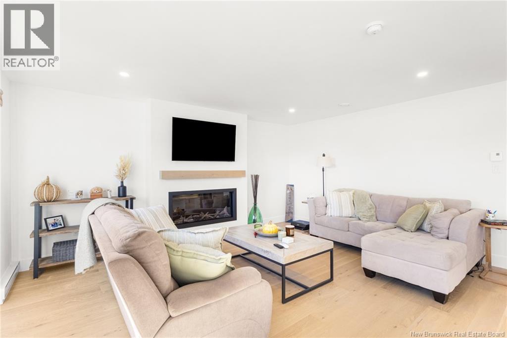 2 Huntingdon Circle Property Photo 11