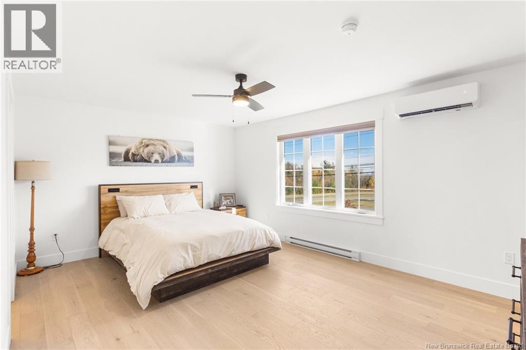 2 Huntingdon Circle Property Photo 24