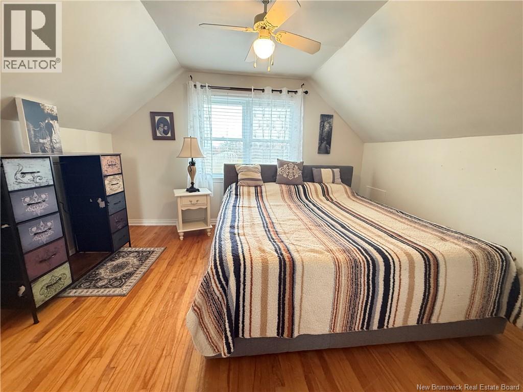 3 Faraday Property Photo 26