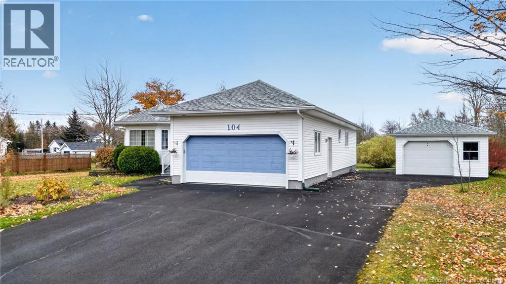 104 Leger Property Photo 32