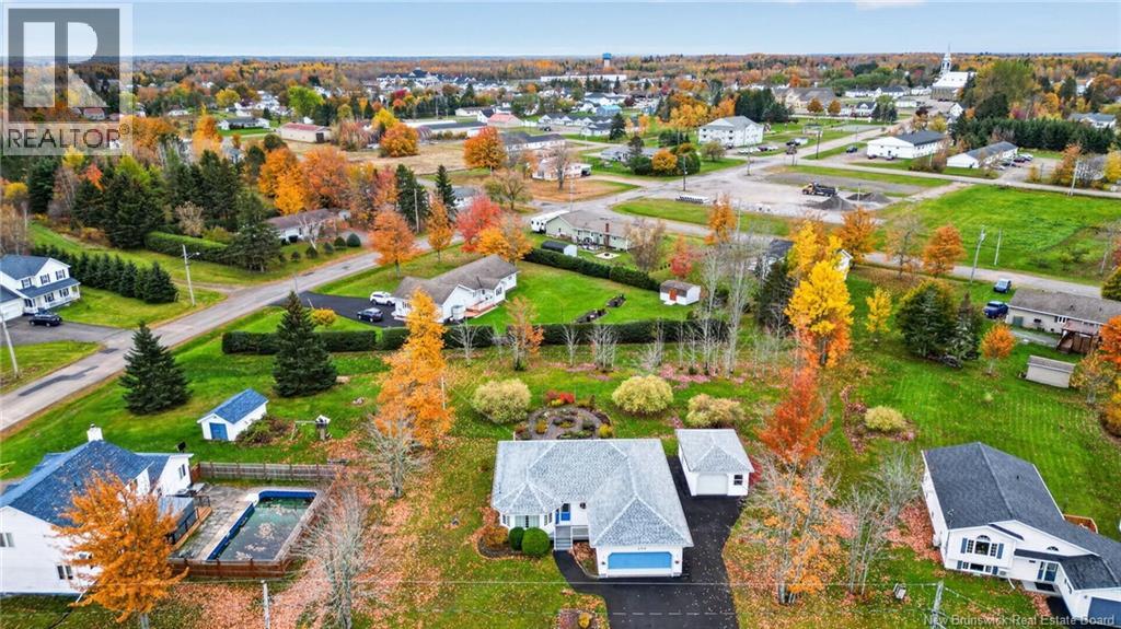 104 Leger Property Photo 36