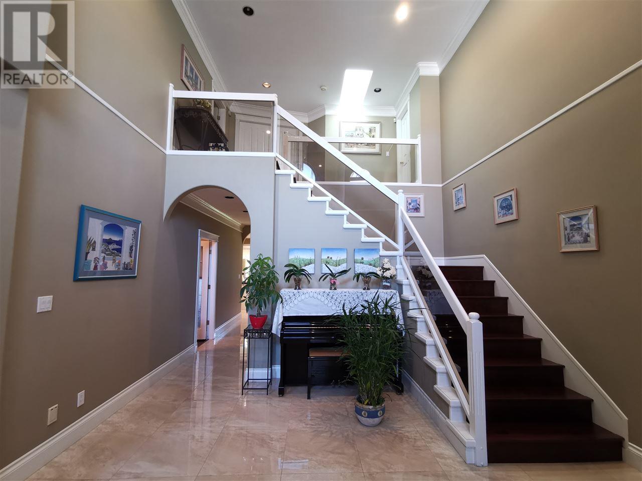 8640 No 2 Road Property Photo 2