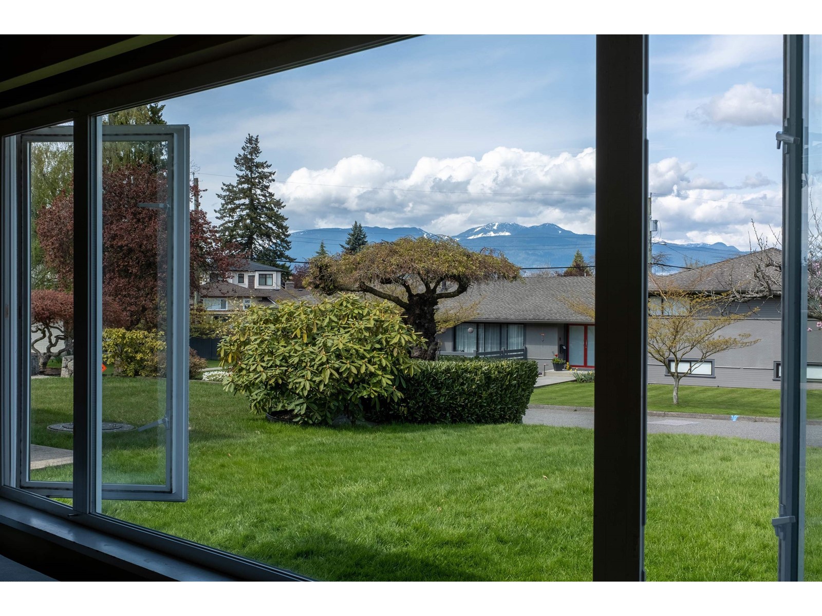 4463 Haggart Street Property Photo 3