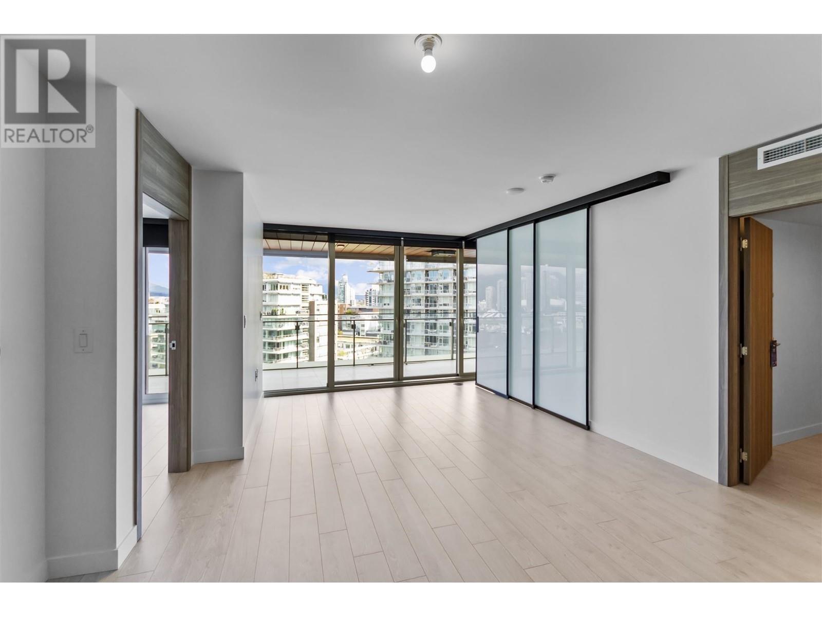 1209 1768 Cook Street Property Photo 12