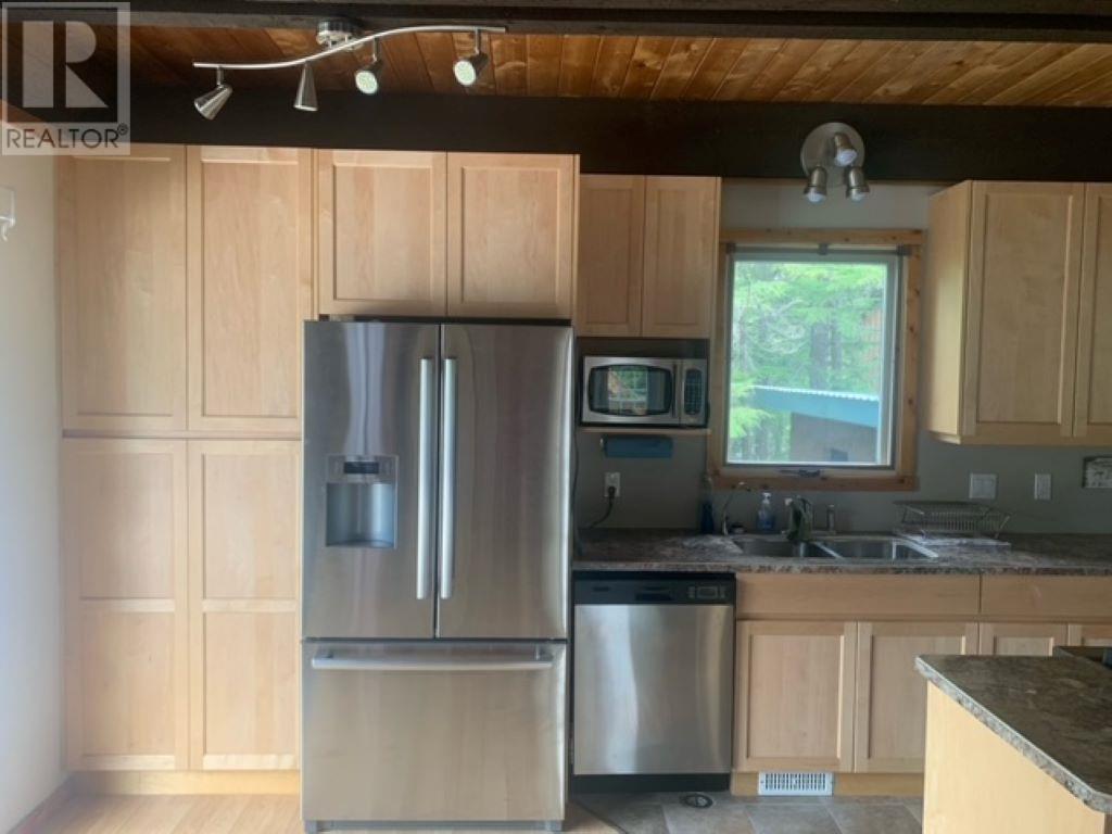 3085 Purden Ski Hill Road Property Photo 3