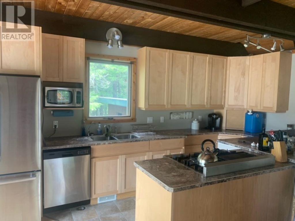 3085 Purden Ski Hill Road Property Photo 4