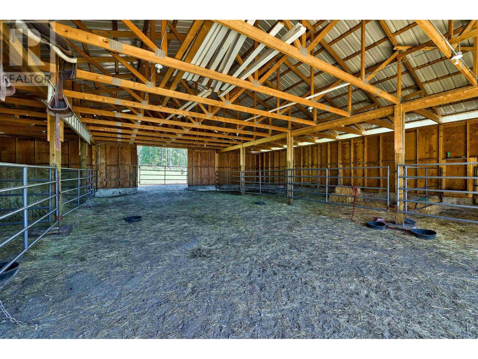 7915 Machete Lake Road Property Photo 32