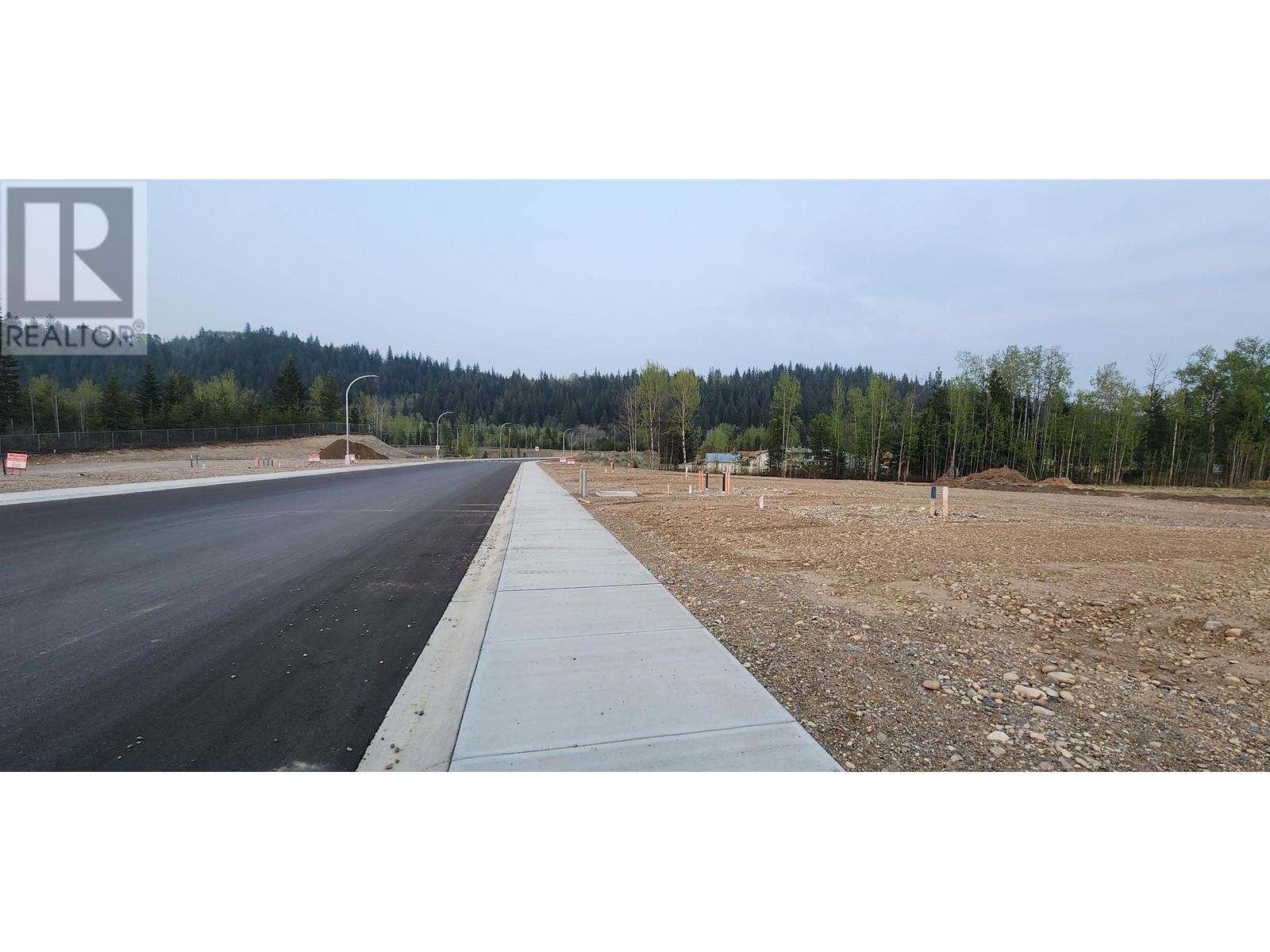 2567 Pebble Creek Boulevard Property Photo 4