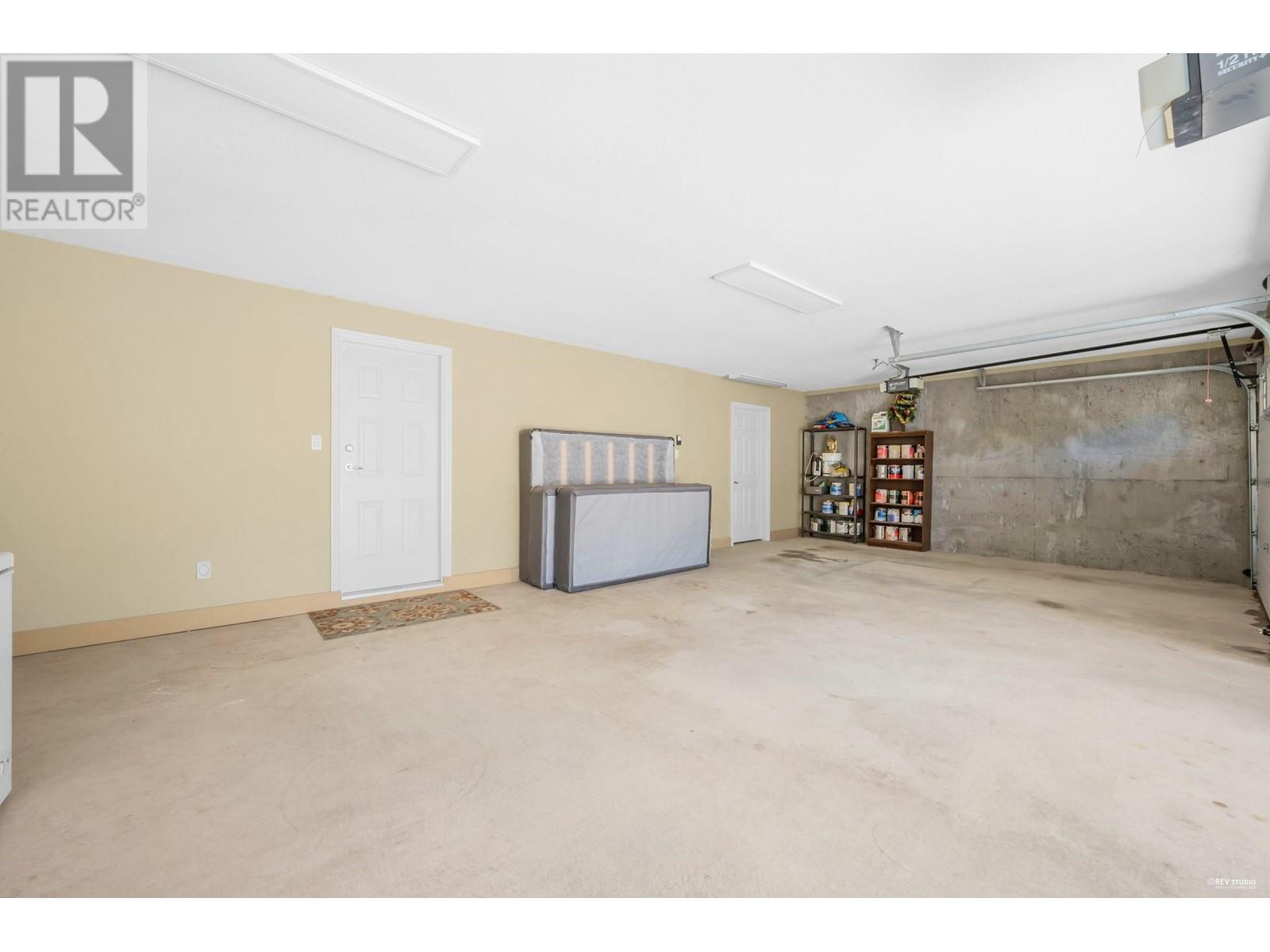 2398 Constantine Place Property Photo 37