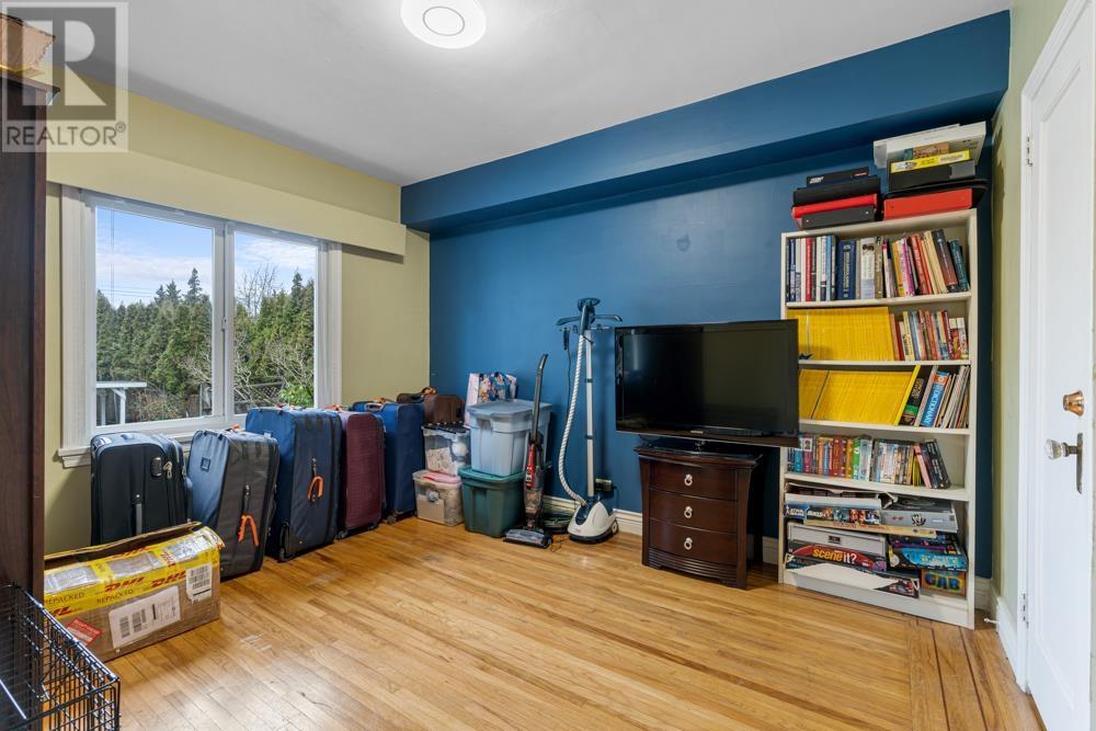 6909 Granville Street Property Photo 12