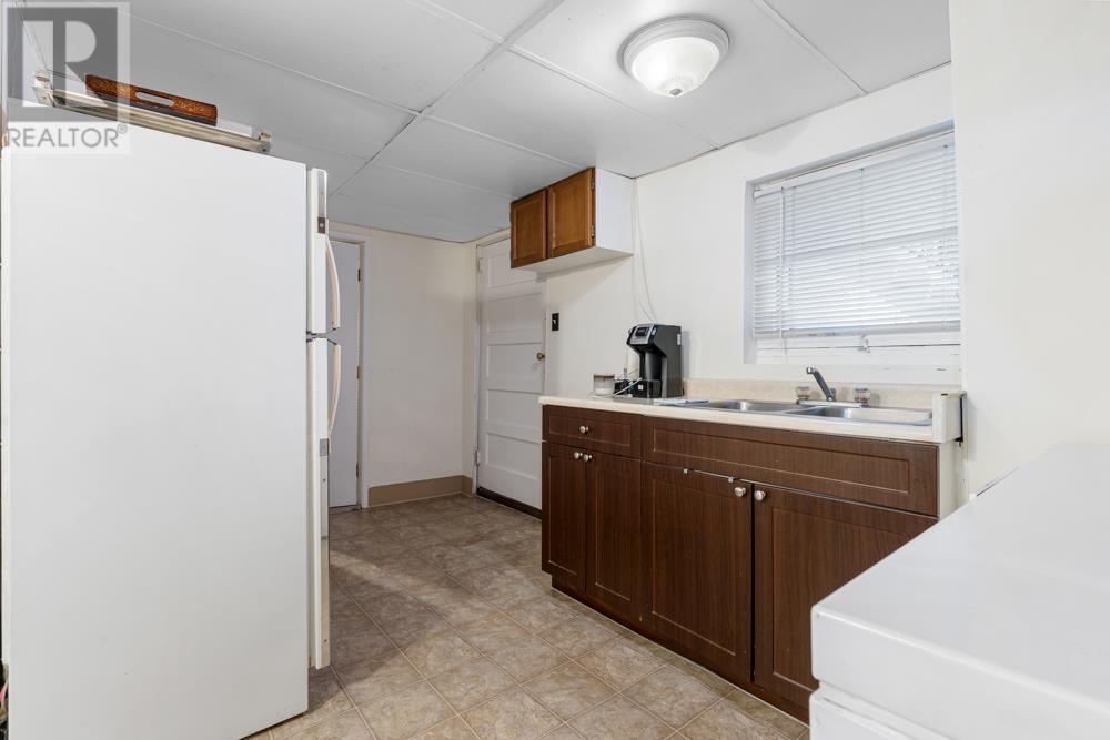 6909 Granville Street Property Photo 22