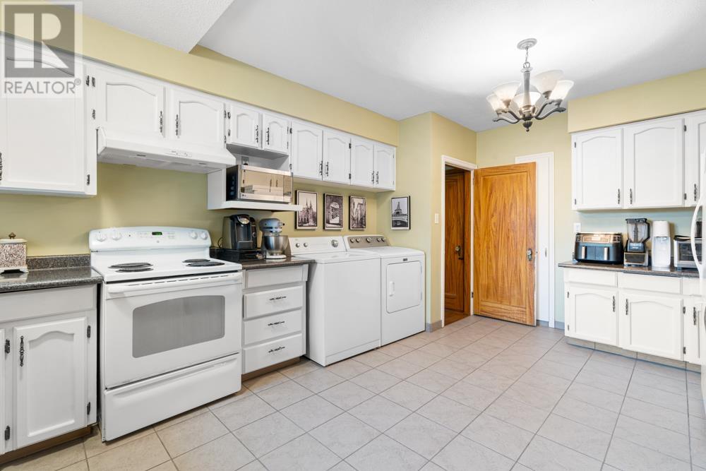 6909 Granville Street Property Photo 31