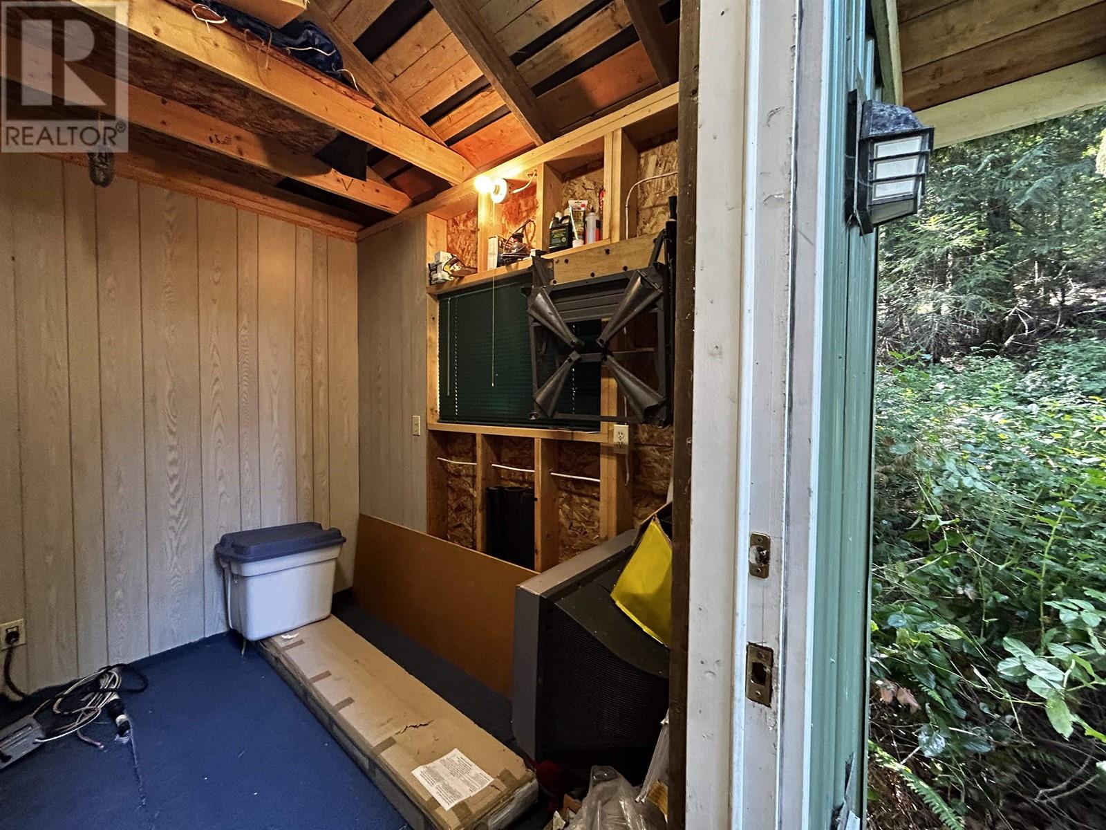762 Ridge Road Property Photo 21