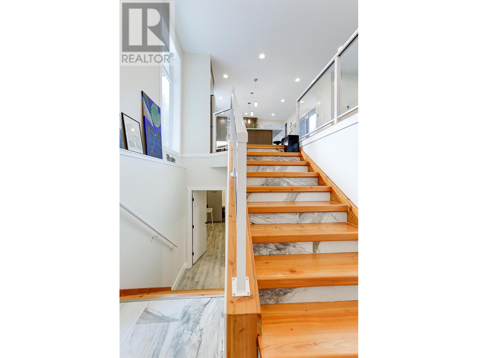 69 Elderberry Street Property Photo 8