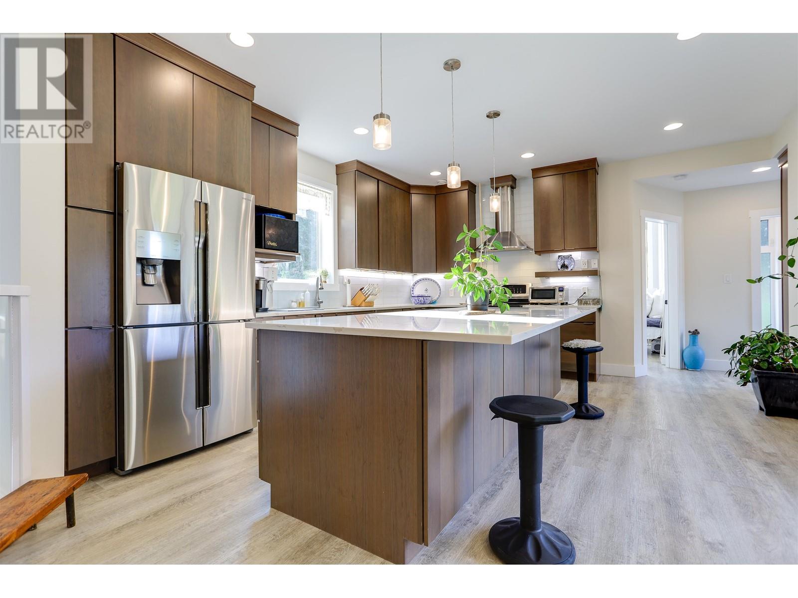 69 Elderberry Street Property Photo 13