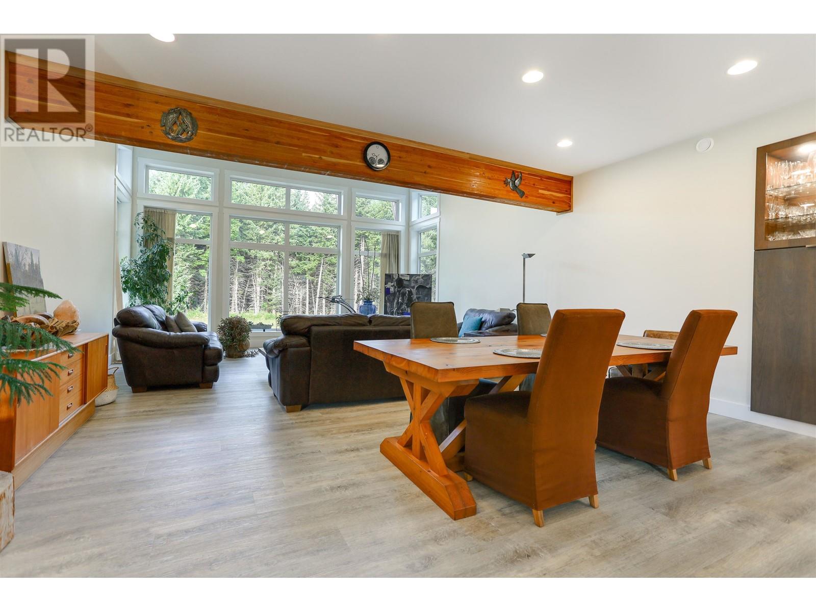 69 Elderberry Street Property Photo 19