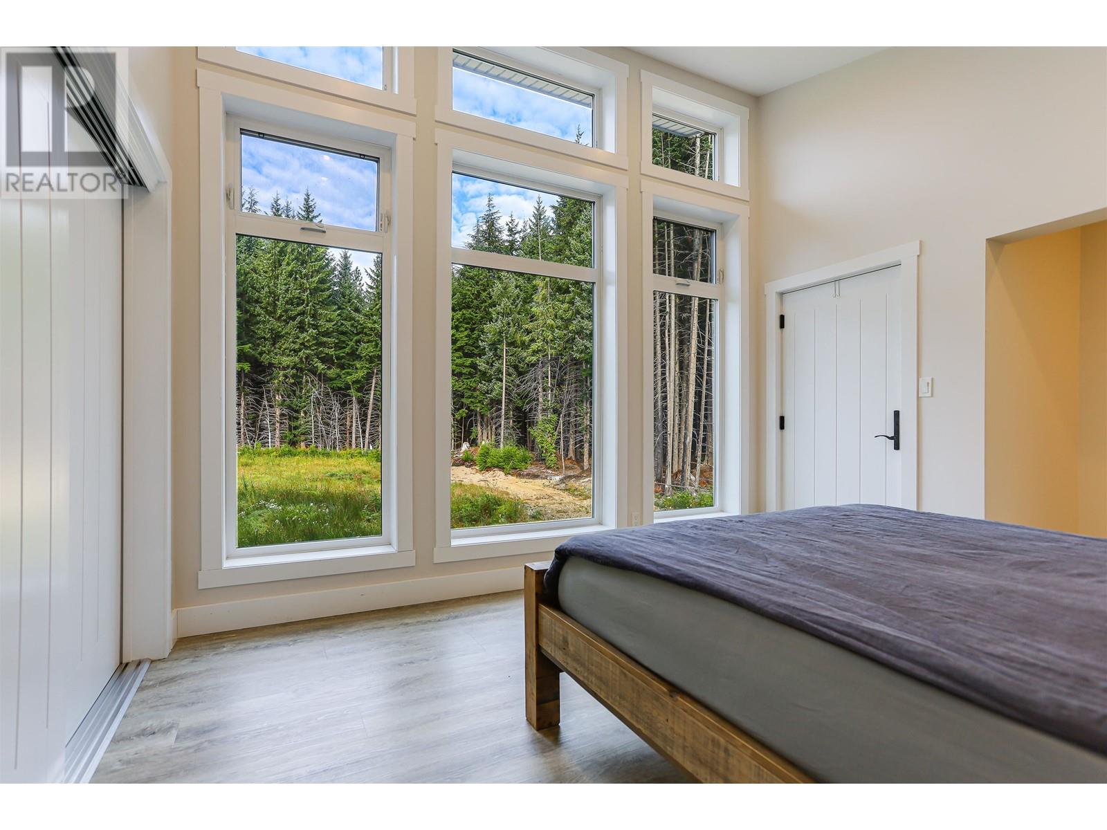69 Elderberry Street Property Photo 24