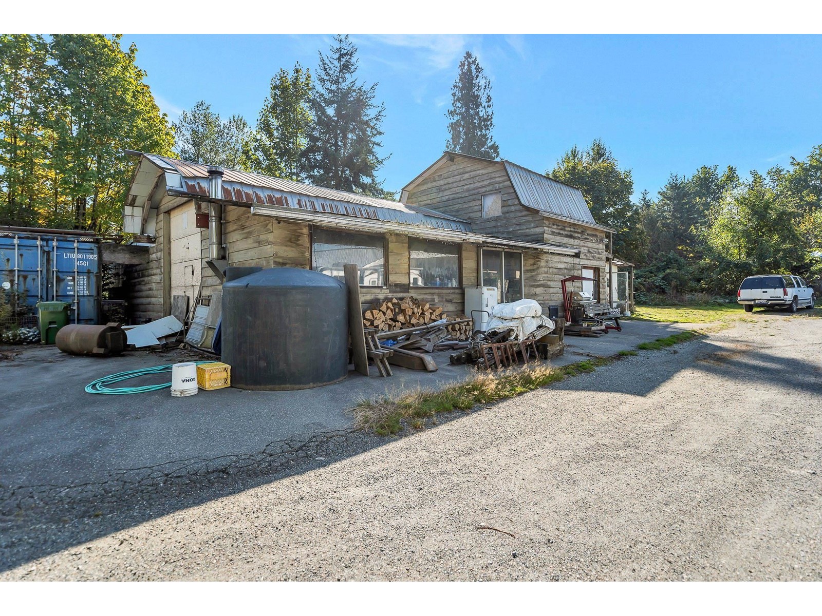 857 Bradner Road Property Photo 7