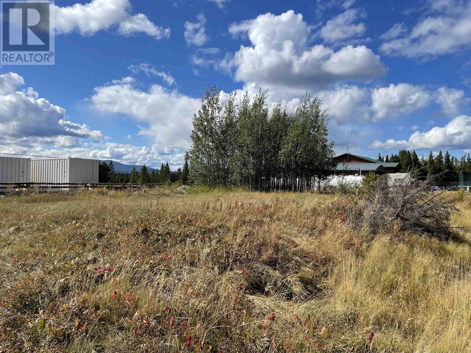 21136 Chilcotin 20 Highway Property Photo 4