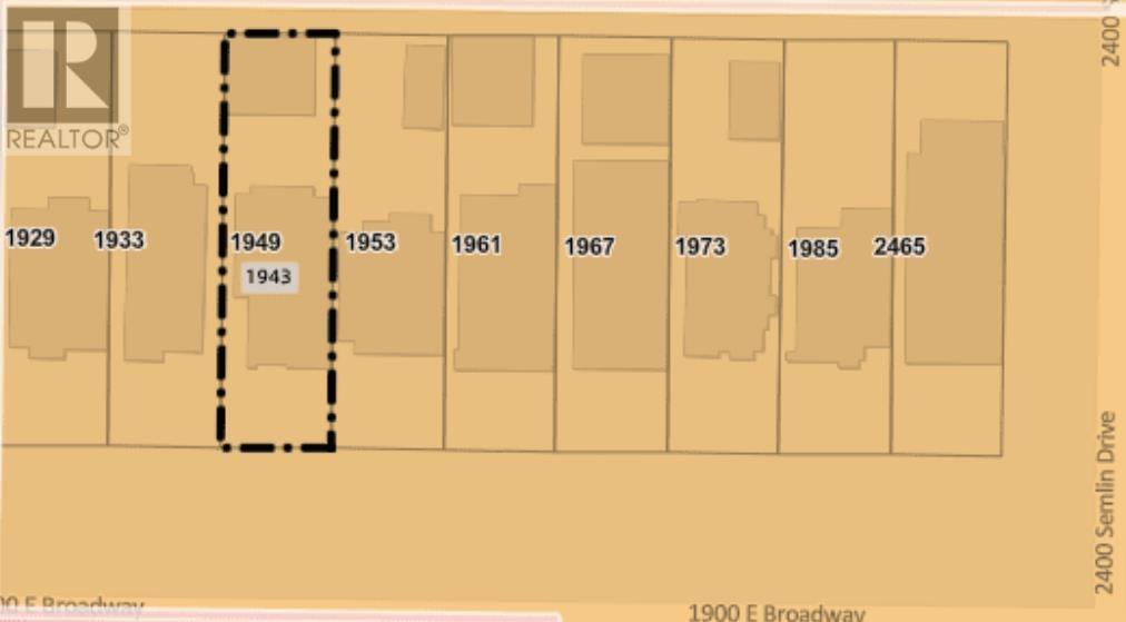 1943 E Broadway Property Photo 1