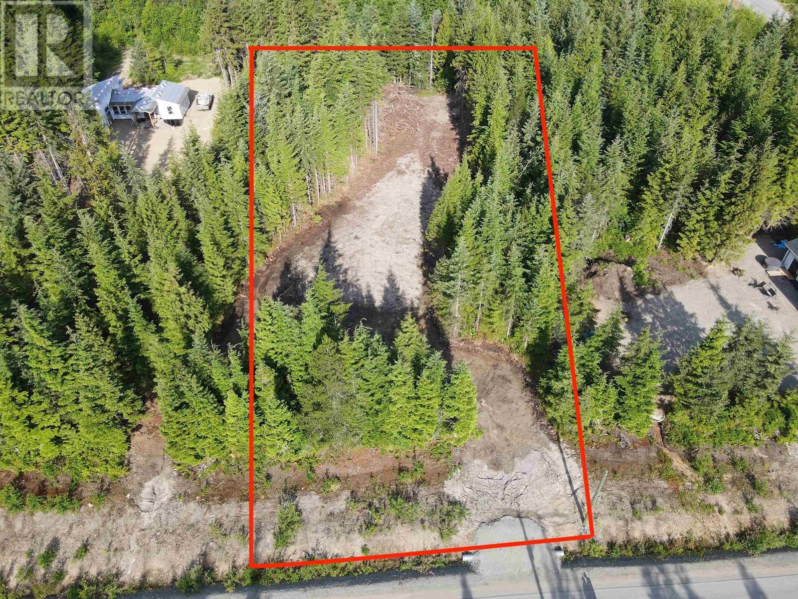 257 Loganberry Avenue Property Photo 2