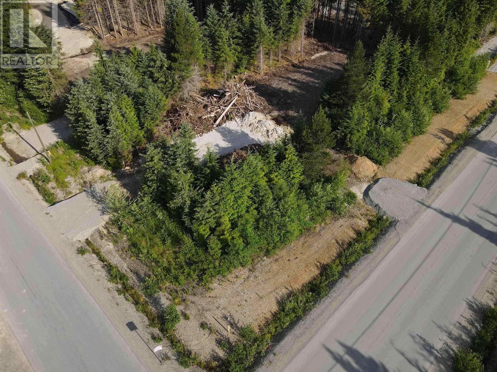 188 Dewberry Street Property Photo 2