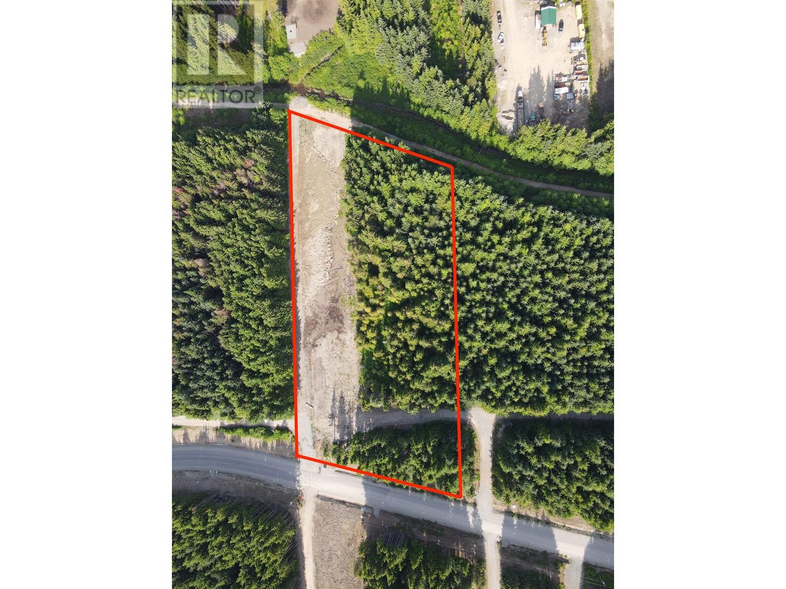 323 Loganberry Avenue Property Photo 2