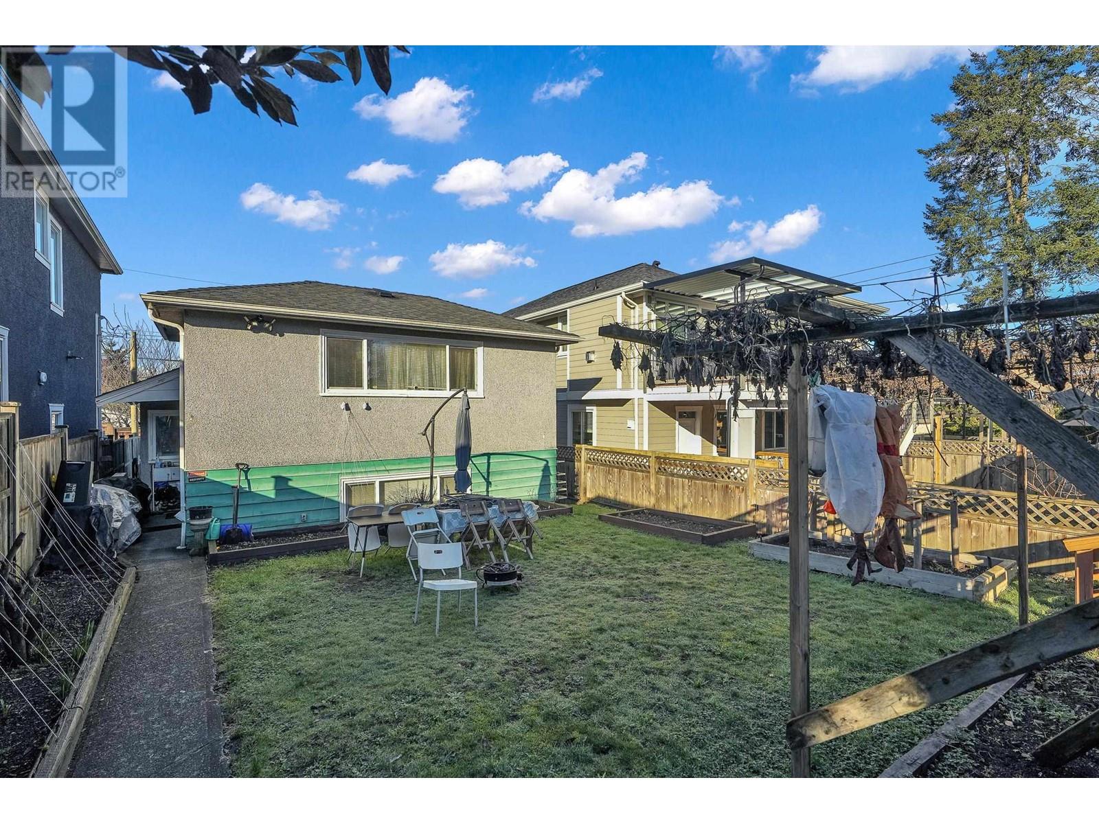 4870 Boundary Road Property Photo 14