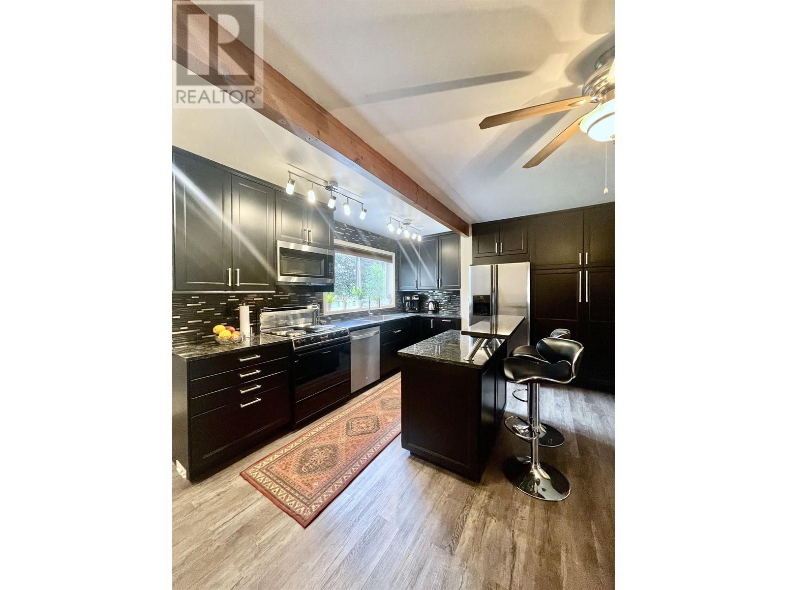 4935 Agar Avenue Property Photo 4