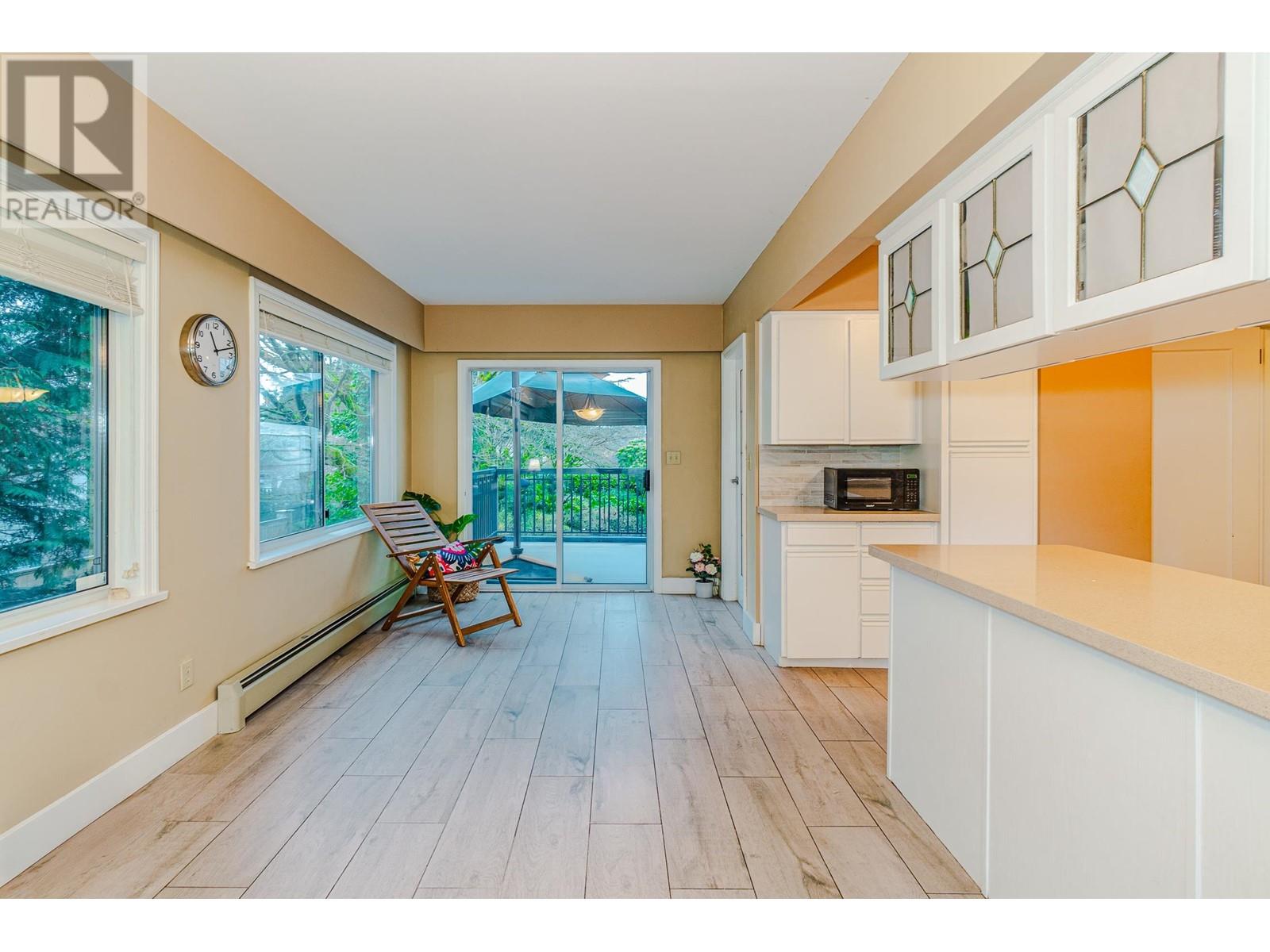6812 Arbutus Street Property Photo 12