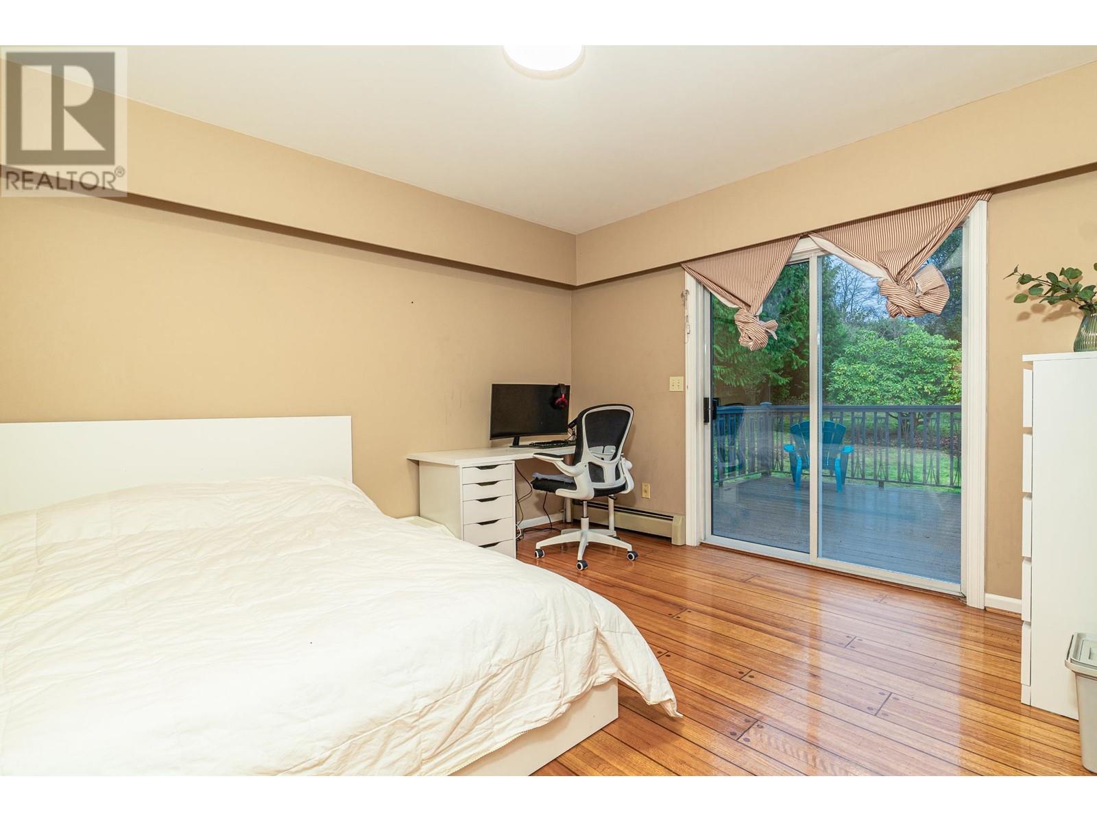 6812 Arbutus Street Property Photo 15