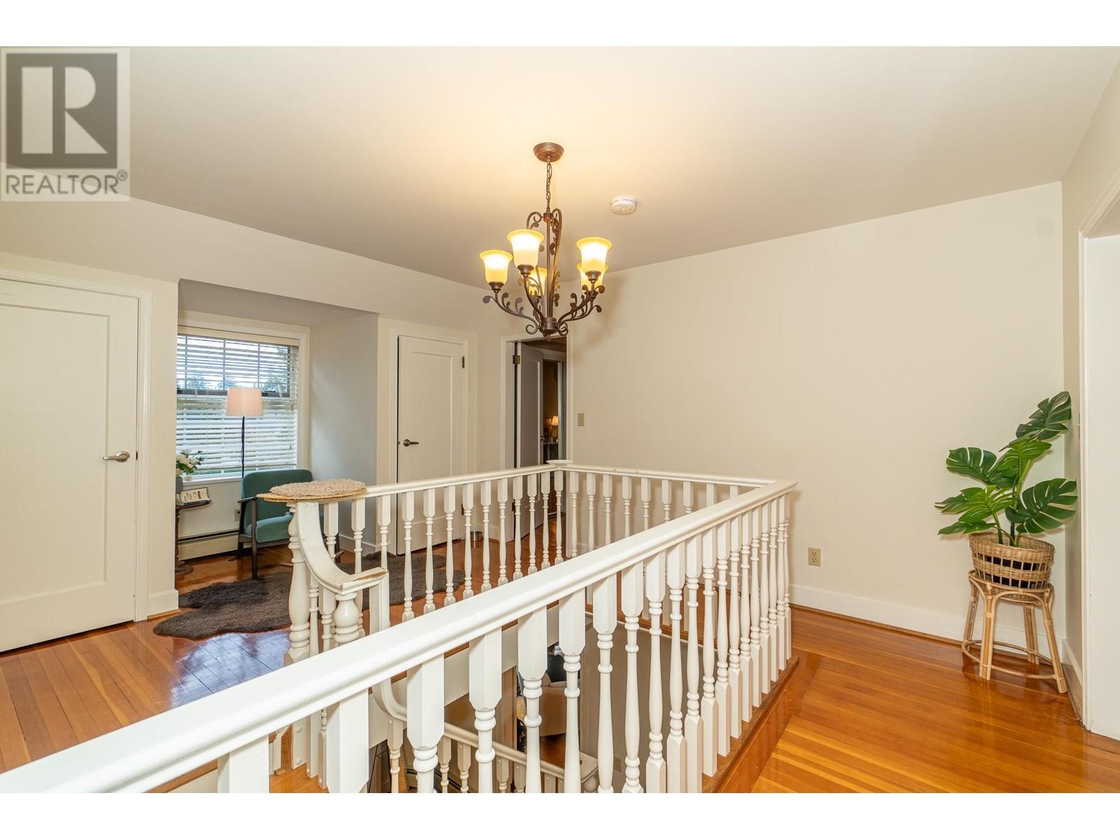 6812 Arbutus Street Property Photo 18