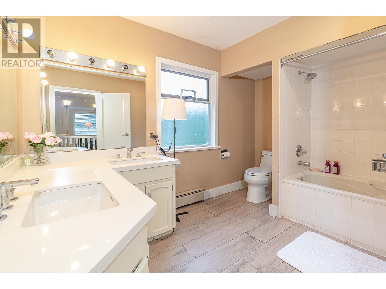 6812 Arbutus Street Property Photo 23