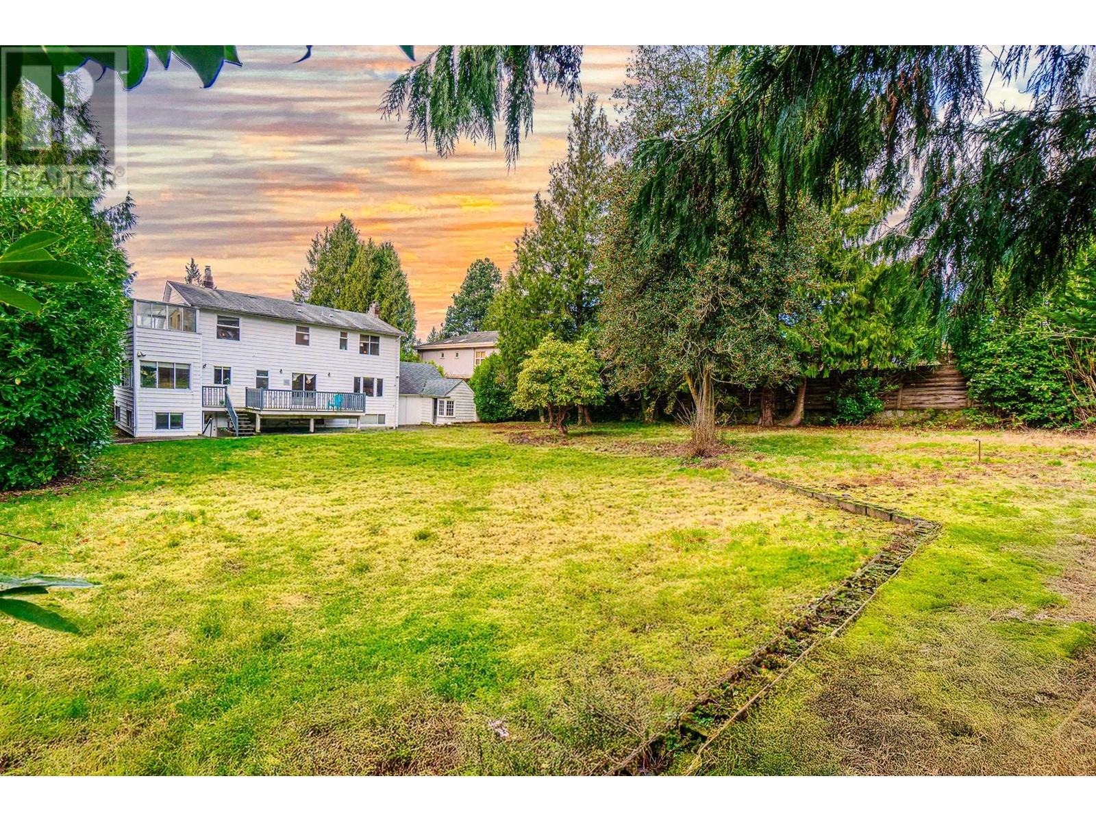 6812 Arbutus Street Property Photo 27