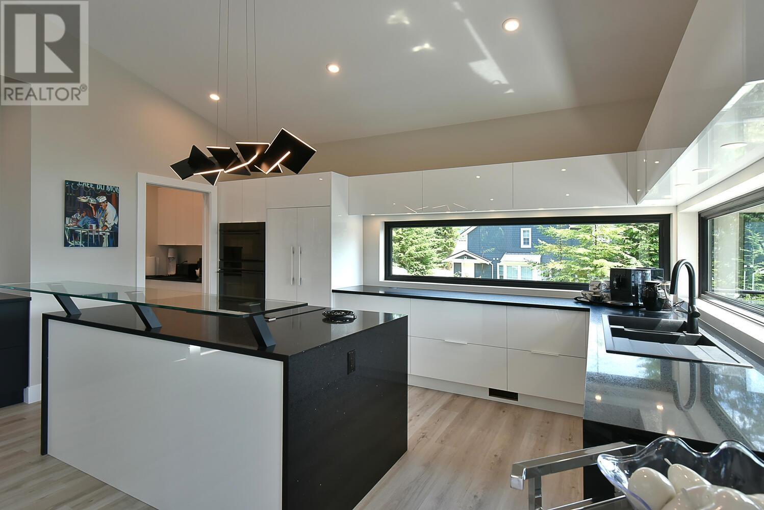 173 Witherby Road Property Photo 7