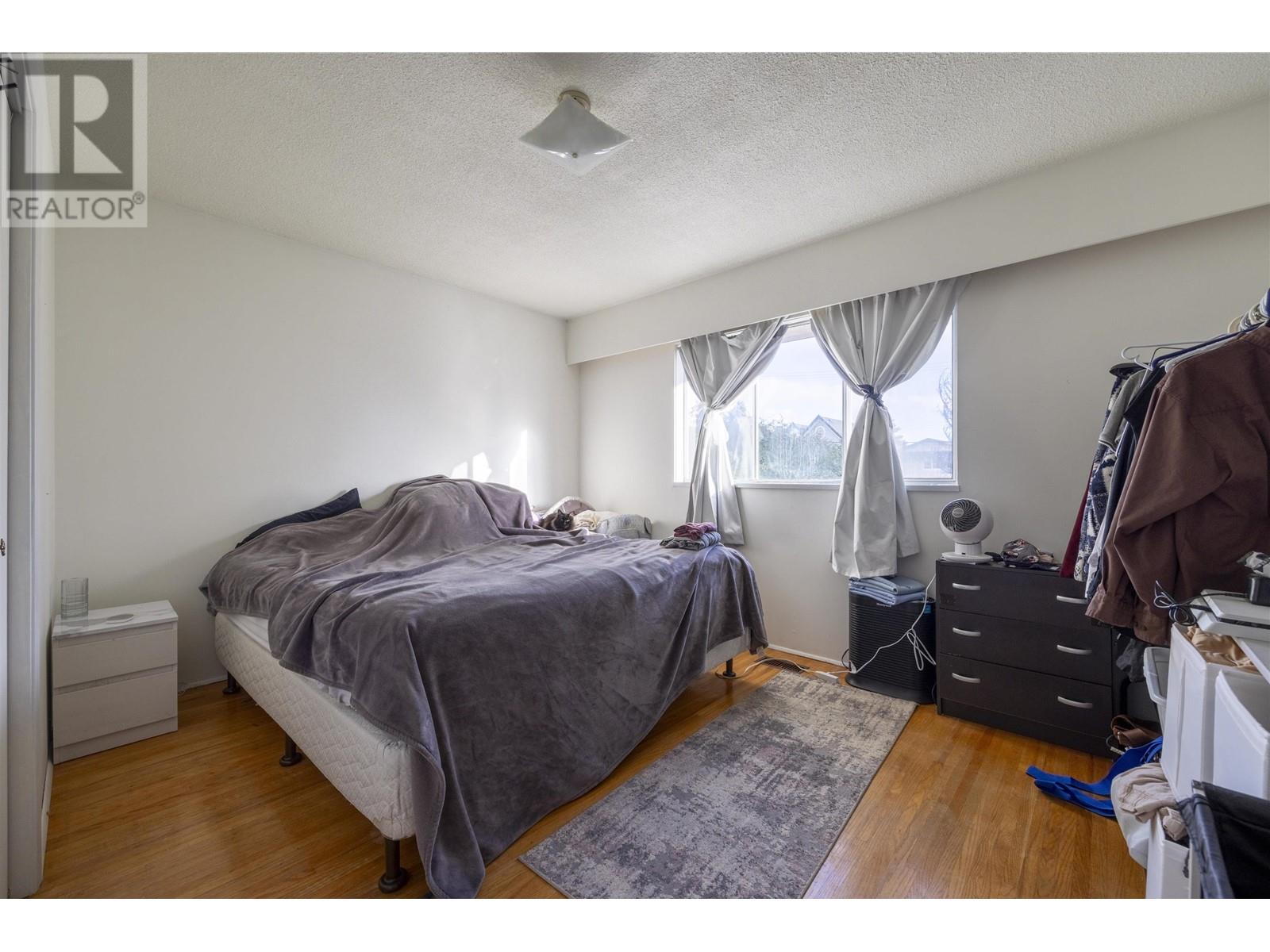 5555 Wallace Road Property Photo 11