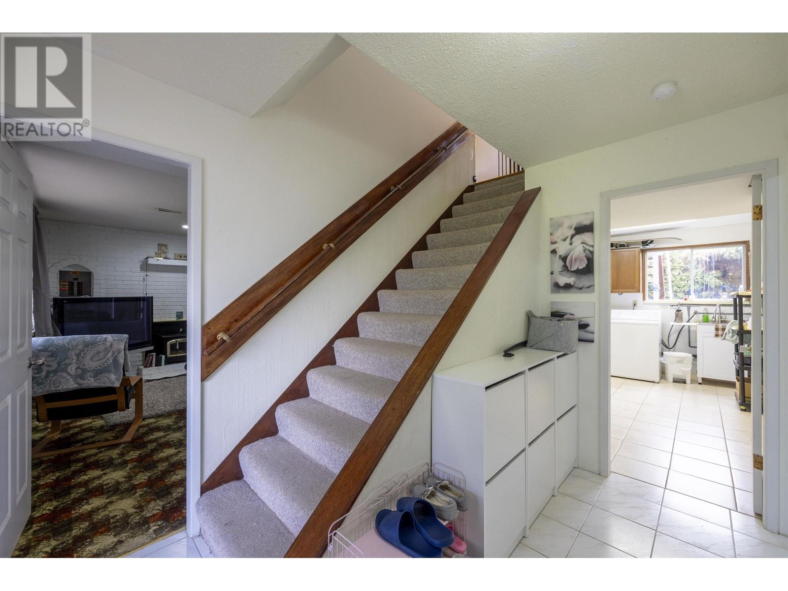 5555 Wallace Road Property Photo 16