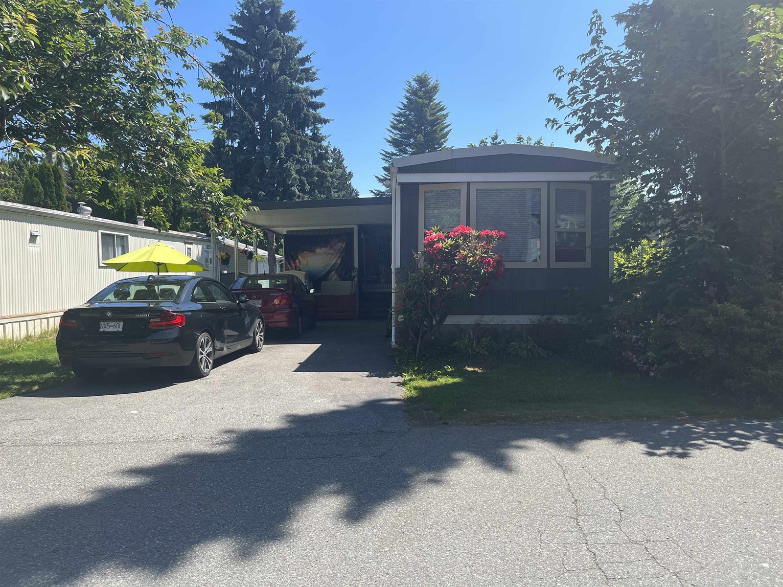 16 7790 King George Boulevard . Property Photo 8