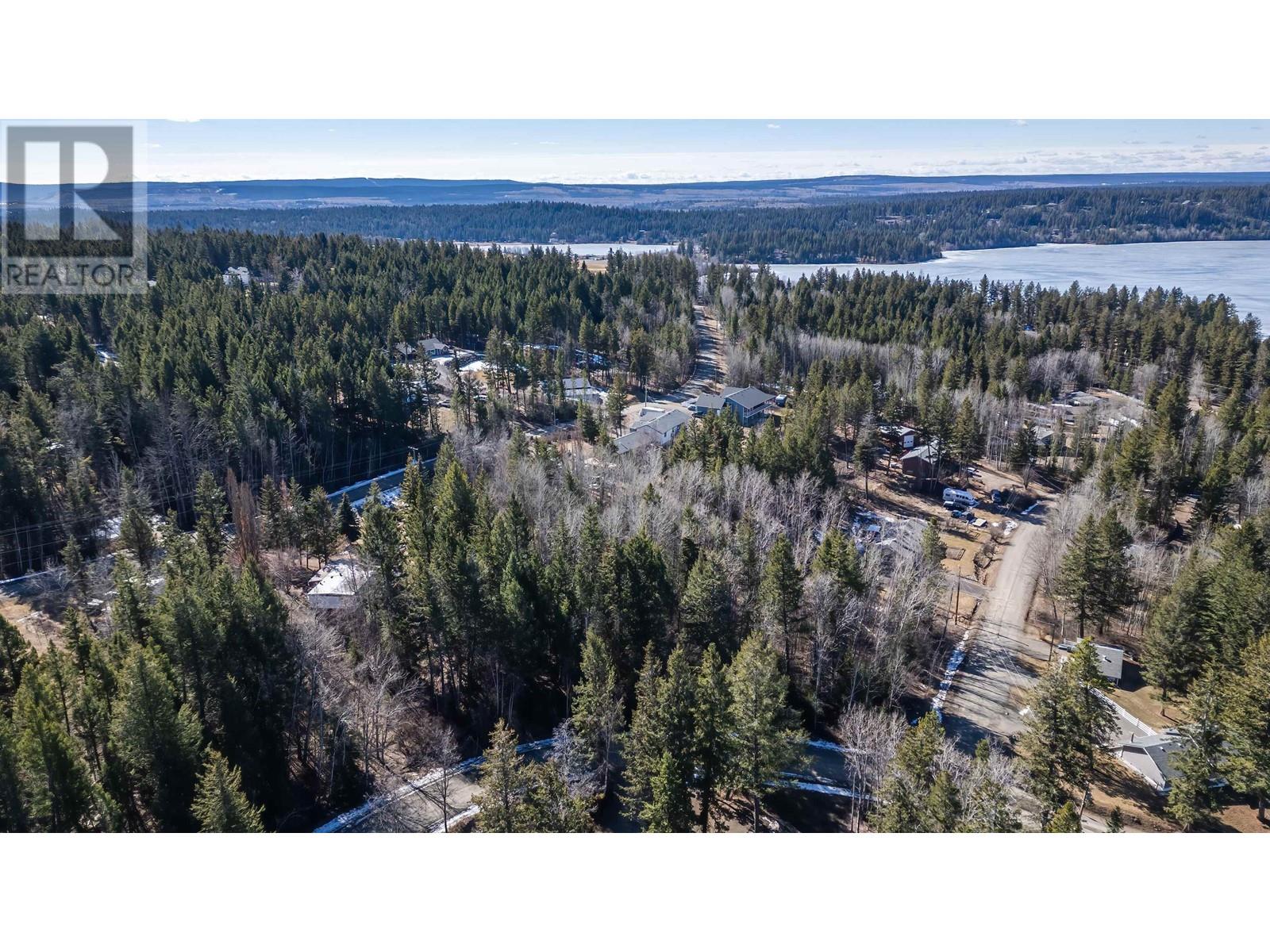 4722 Cariboo Drive Property Photo 6