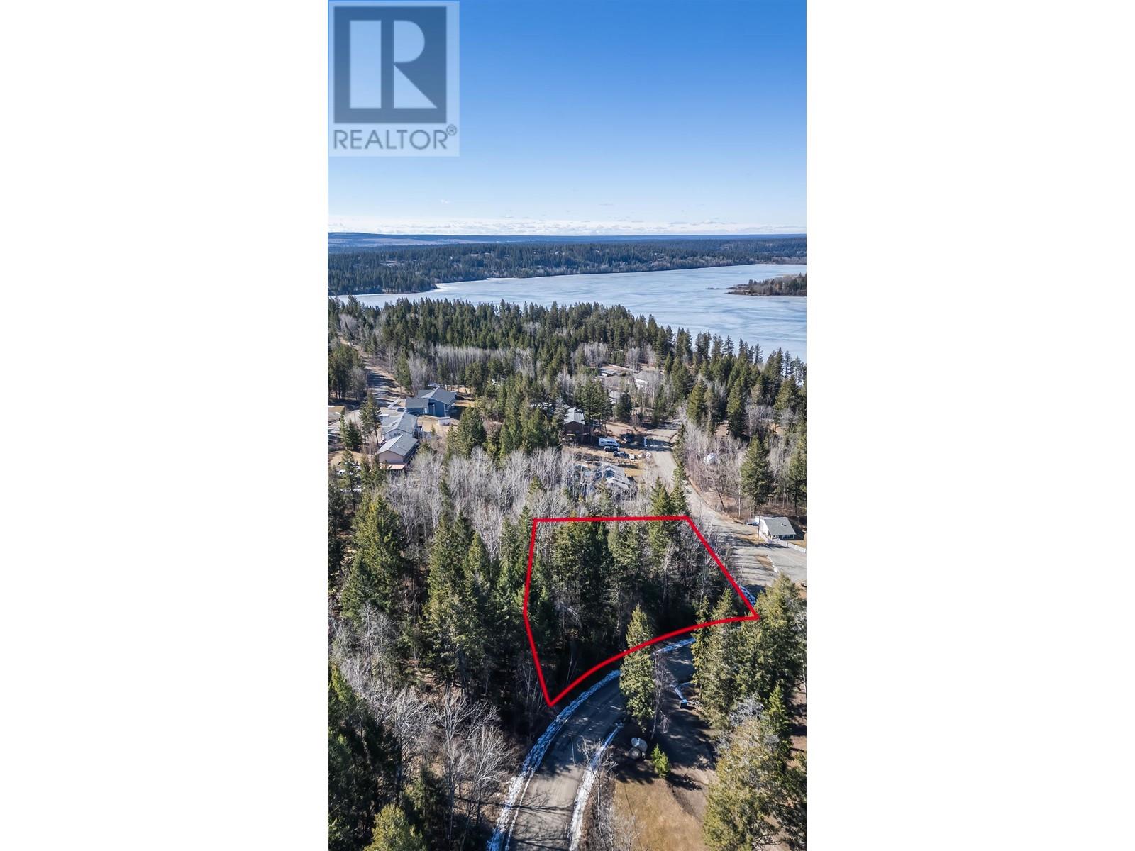 4722 Cariboo Drive Property Photo 7
