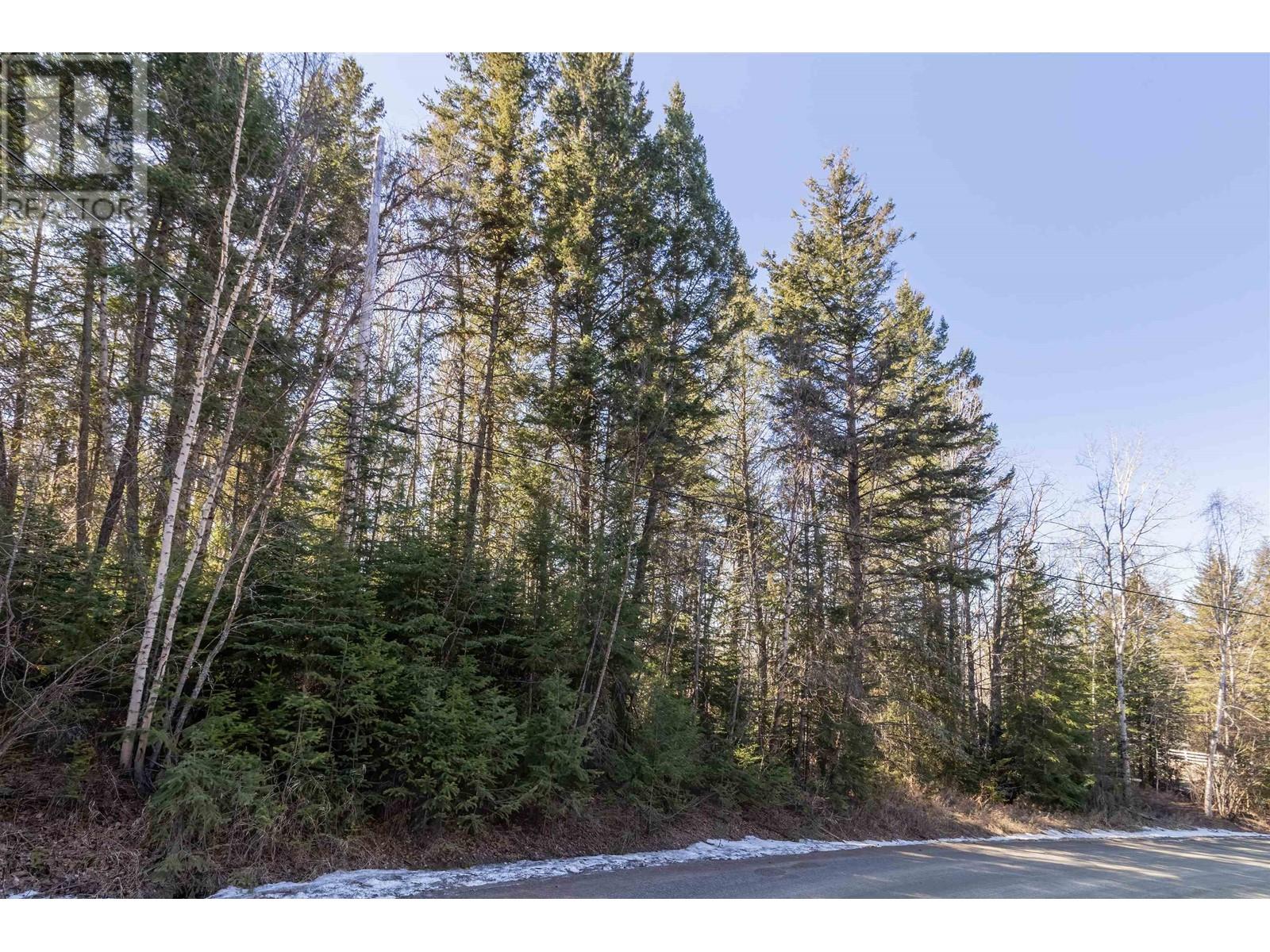4722 Cariboo Drive Property Photo 13