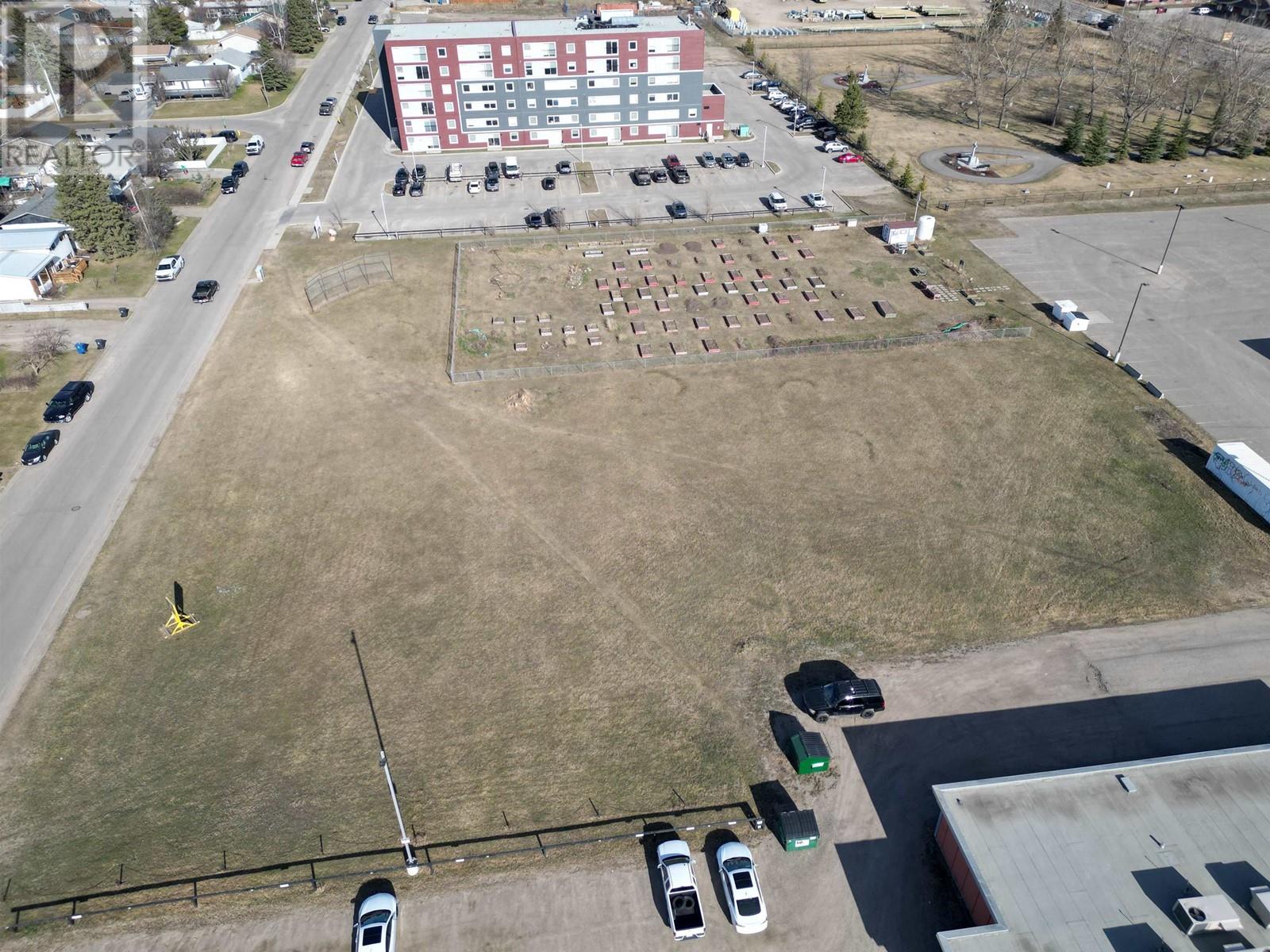 9504 100 AVENUE Property Photo 1