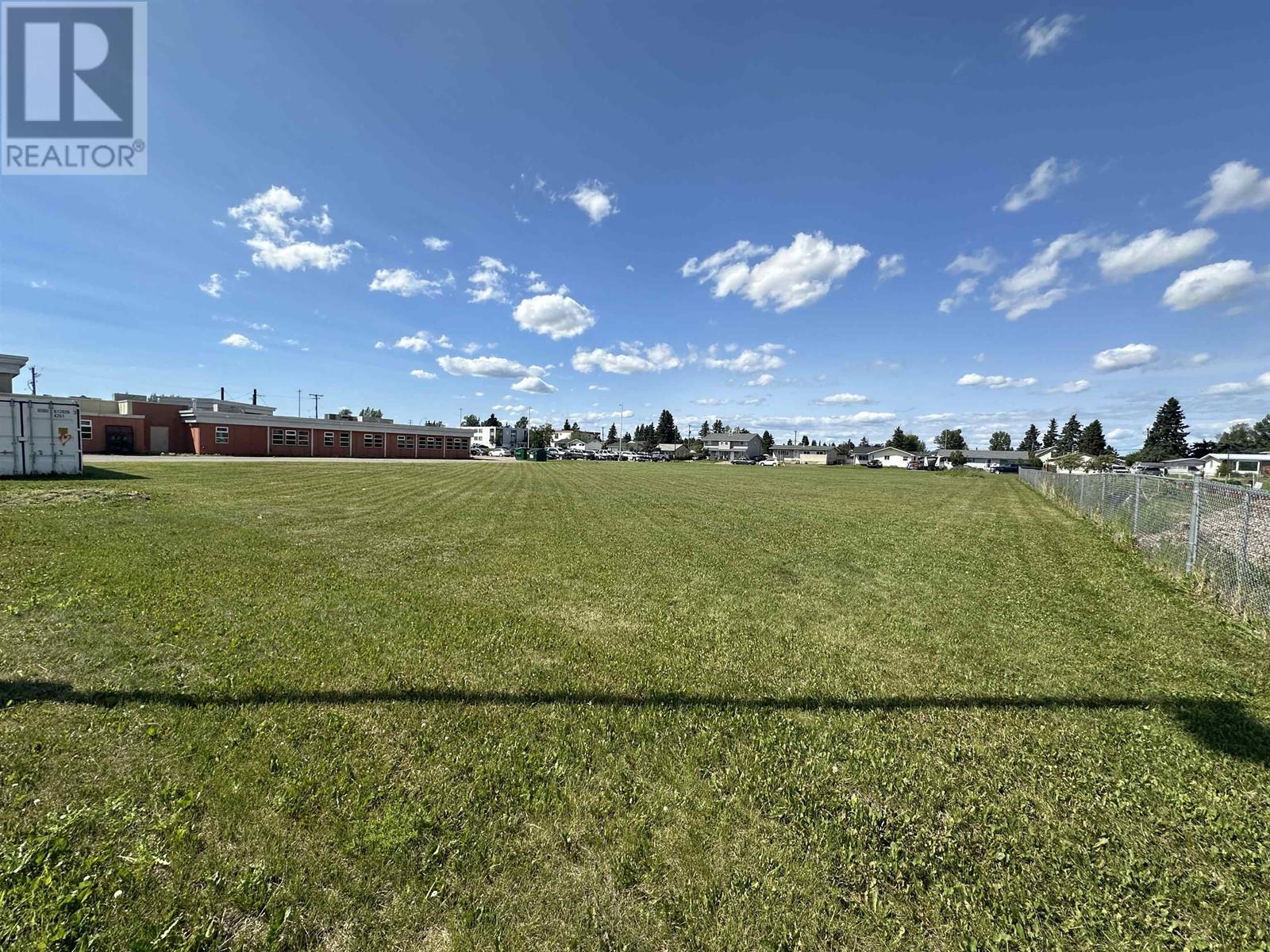9504 100 Avenue Property Photo 11