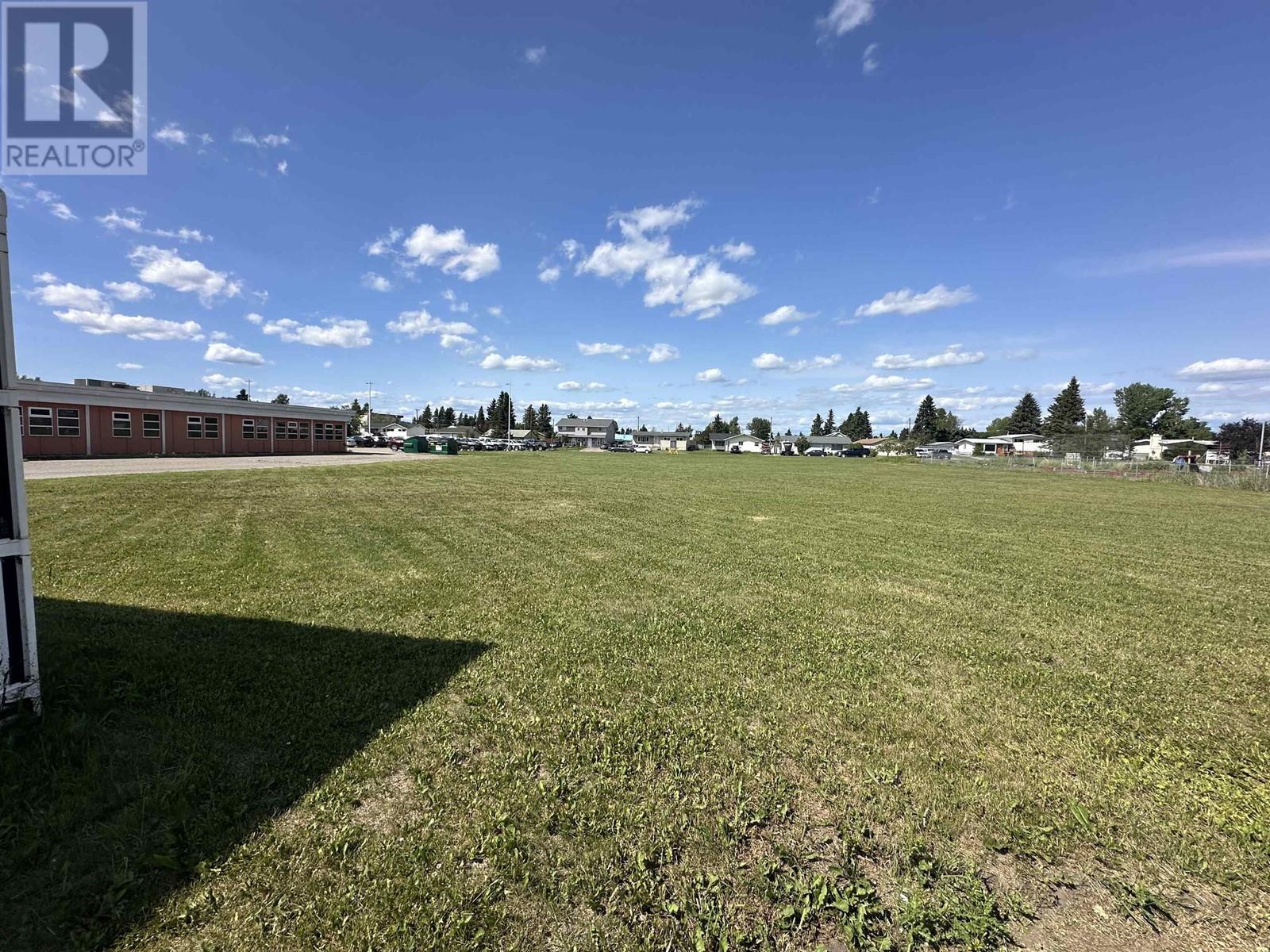 9504 100 Avenue Property Photo 15