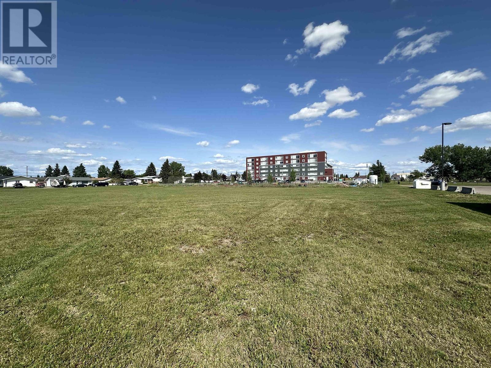 9504 100 Avenue Property Photo 17