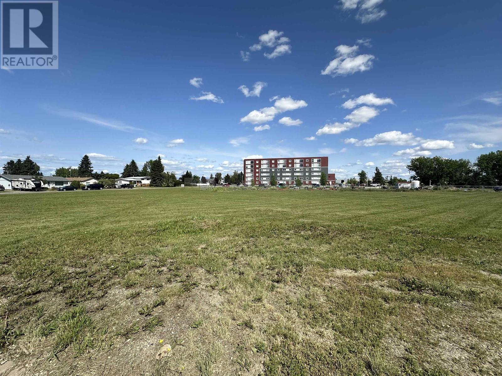 9504 100 Avenue Property Photo 18