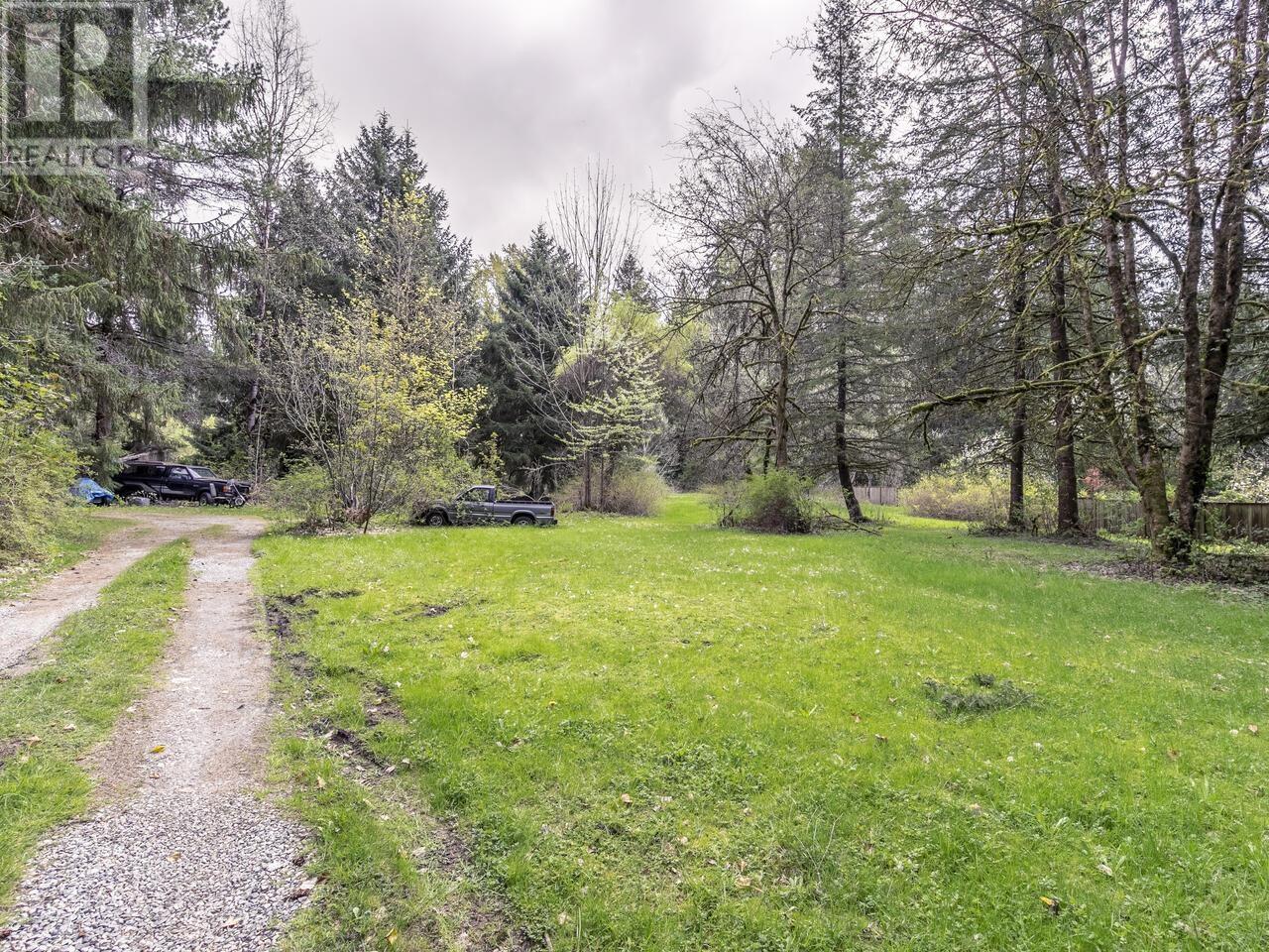 12310 256 Street Property Photo 4