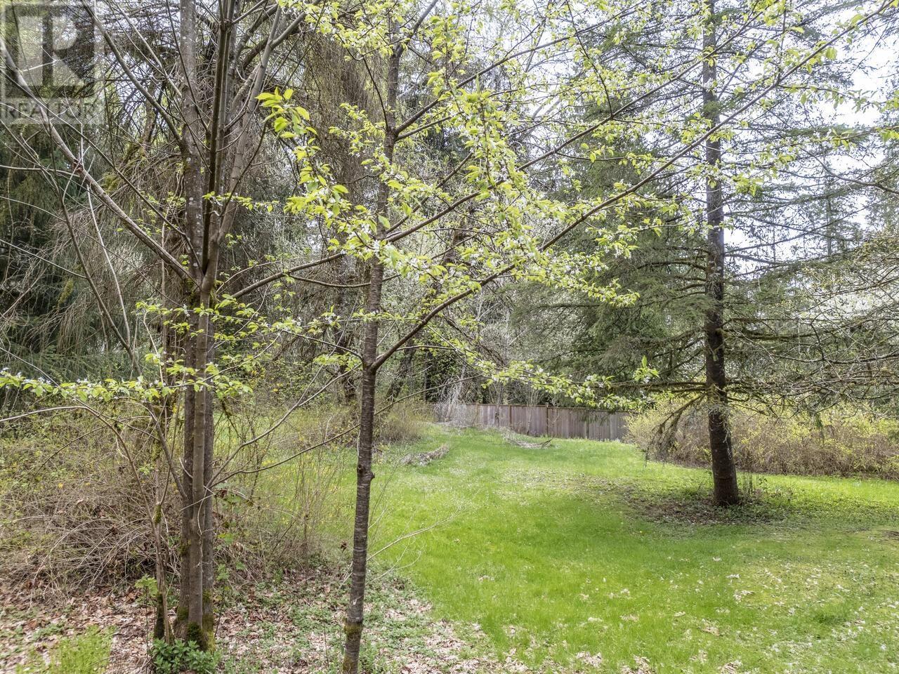 12310 256 Street Property Photo 18