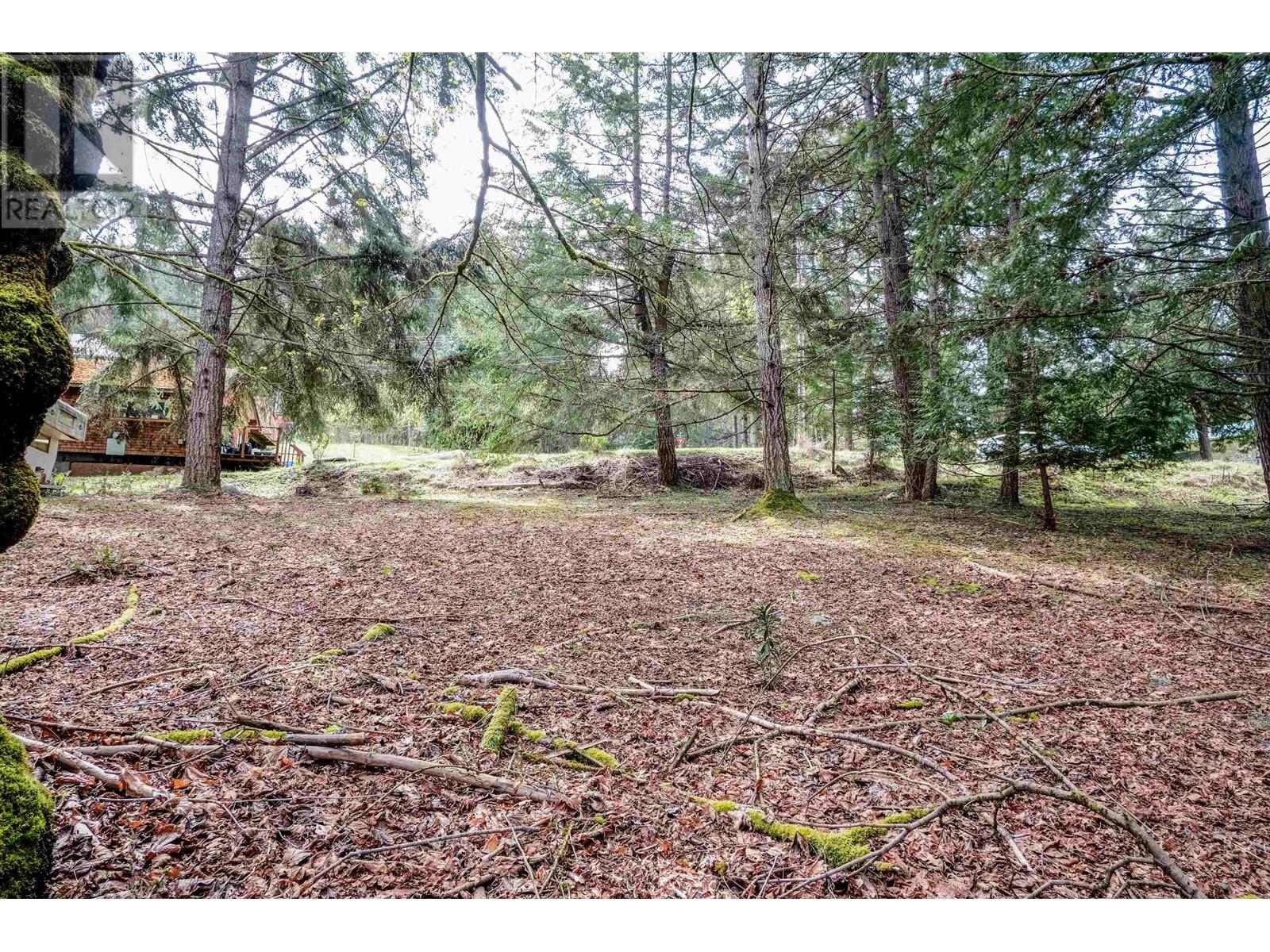 548 Dalton Drive Property Photo 4